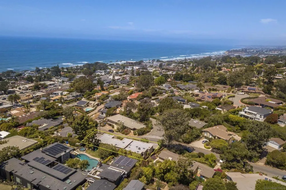 443 11th Street Del Mar, CA 92014