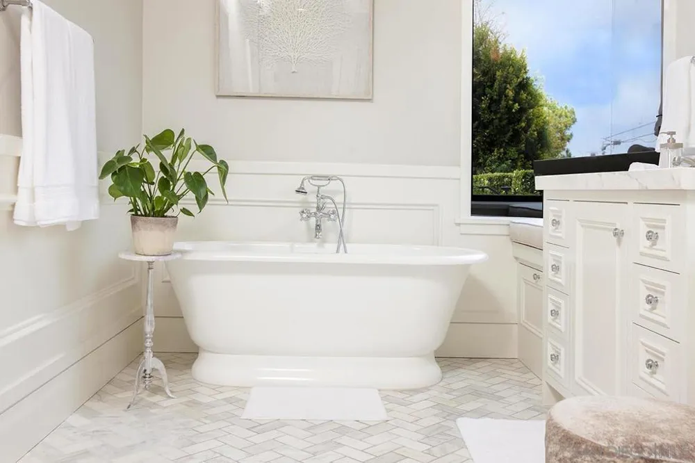 443 11th Street Del Mar, CA 92014
