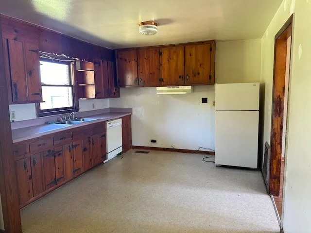 5155 Highway 100 Lyles, TN 37098