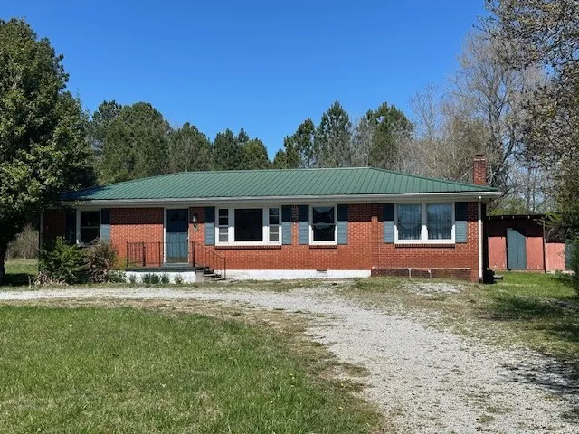 5155 Highway 100 Lyles, TN 37098