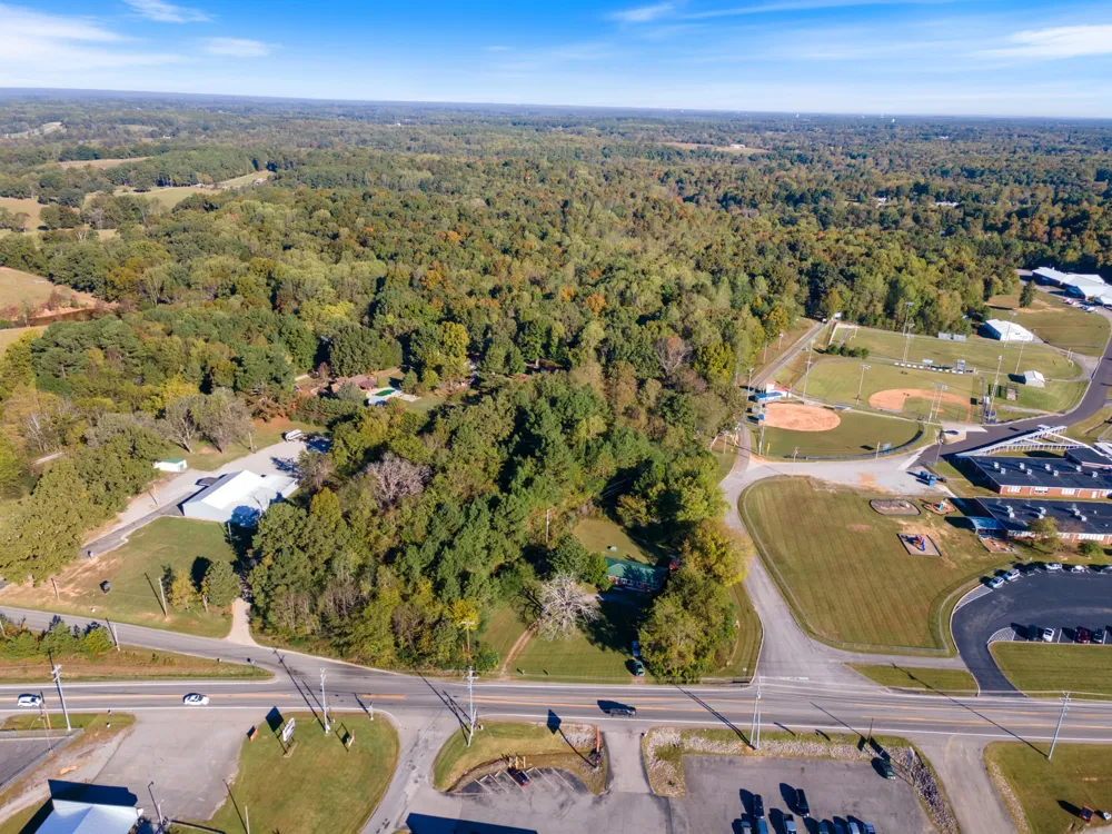 5155 Highway 100 Lyles, TN 37098