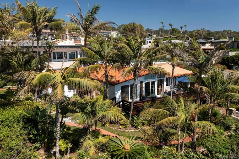 110 8th St Del Mar, CA 92014
