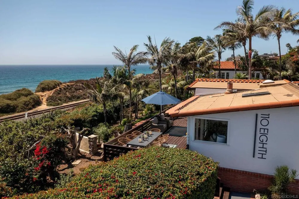 110 8th St Del Mar, CA 92014