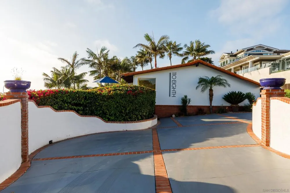 110 8th St Del Mar, CA 92014