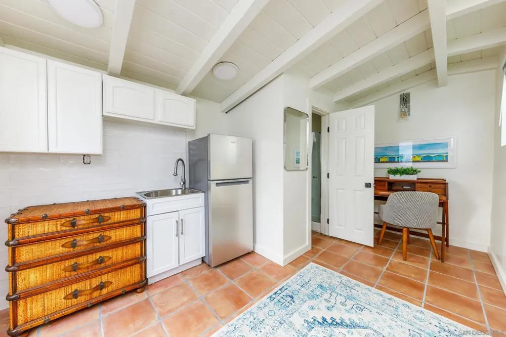 110 8th St Del Mar, CA 92014