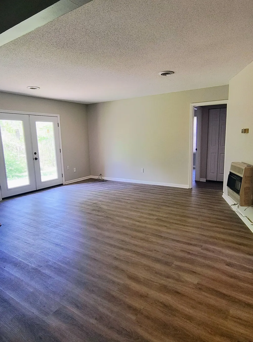 52 Eagle Cv Jackson, TN 38305