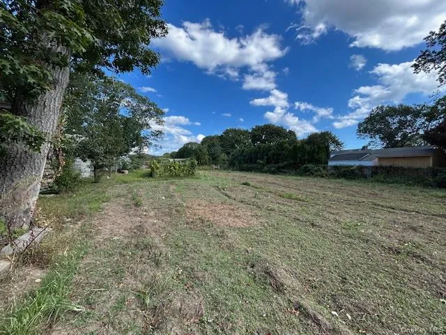 Address Not Shown Medford, NY 11763