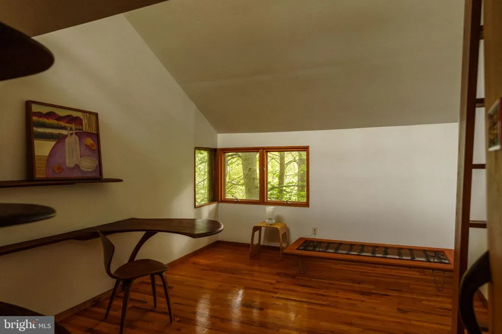 36 RABBIT RUN ROAD Malvern, PA 19355