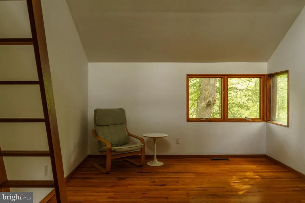 36 RABBIT RUN ROAD Malvern, PA 19355