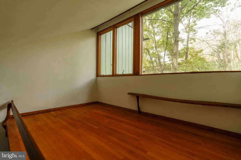 36 RABBIT RUN ROAD Malvern, PA 19355