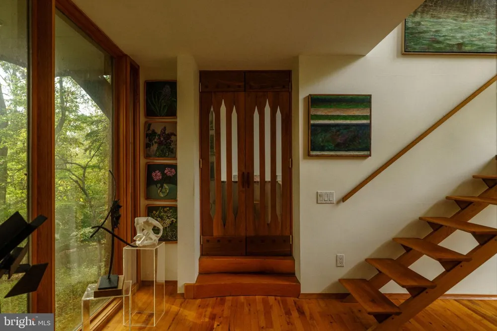 36 RABBIT RUN ROAD Malvern, PA 19355