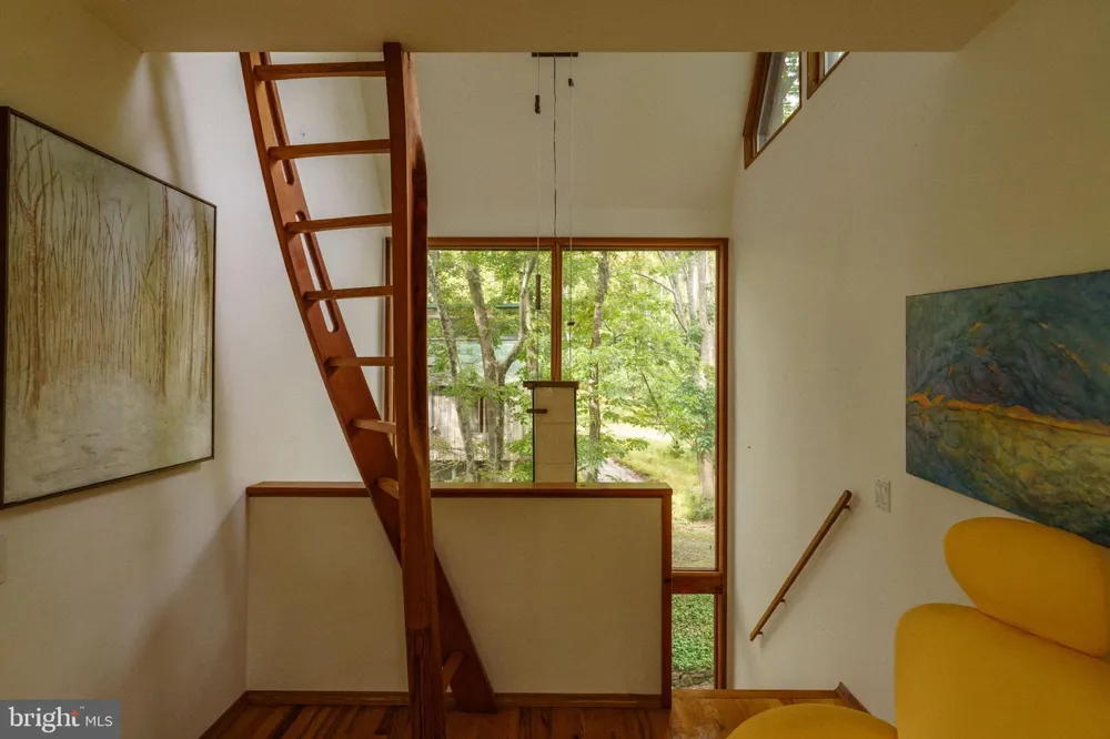 36 RABBIT RUN ROAD Malvern, PA 19355