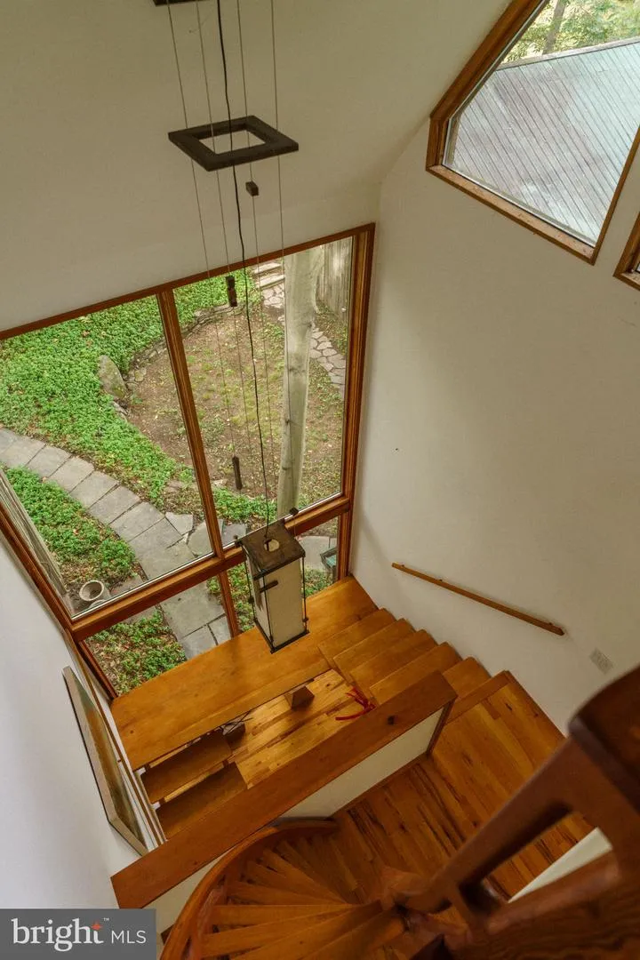 36 RABBIT RUN ROAD Malvern, PA 19355