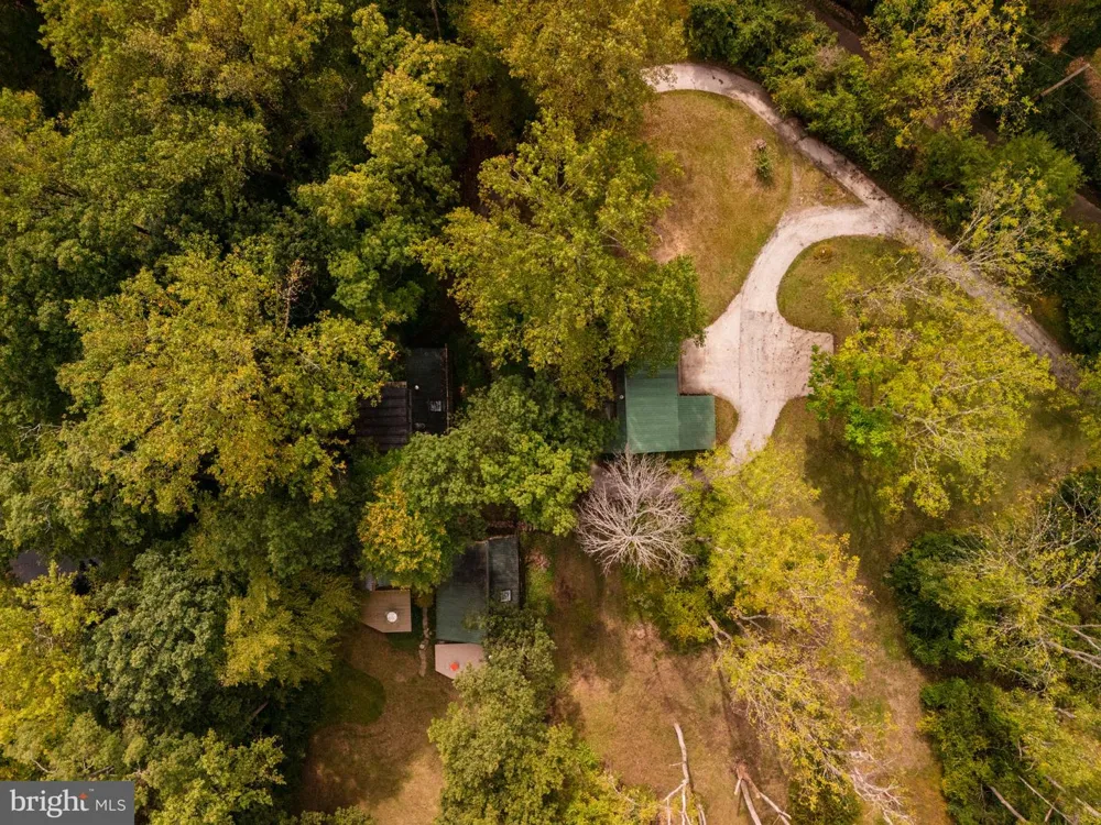 36 RABBIT RUN ROAD Malvern, PA 19355