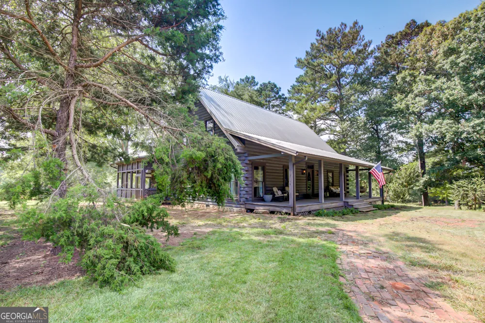 3591 GA 54 Hogansville, GA 30230