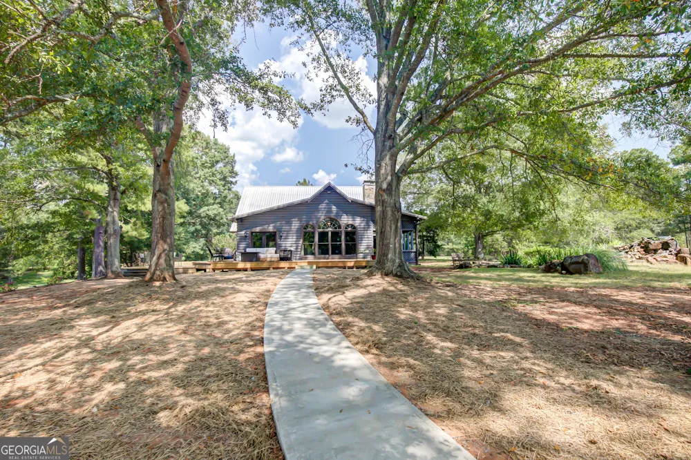 3591 GA 54 Hogansville, GA 30230