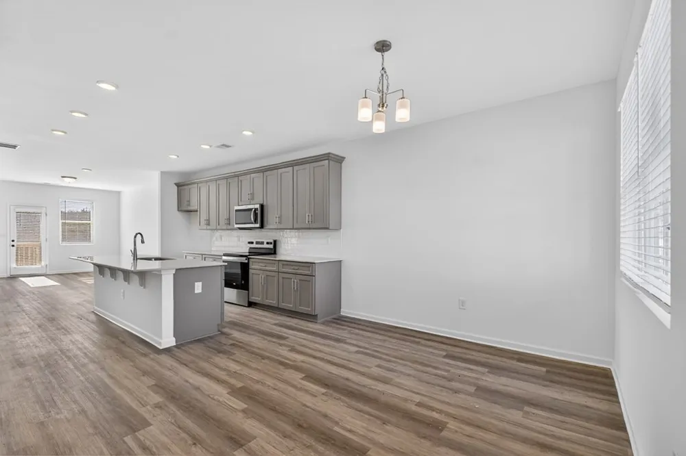 Unit 7 Grove Loop Blue Ridge, GA 30513