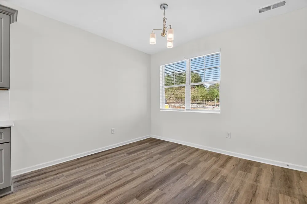 Unit 7 Grove Loop Blue Ridge, GA 30513