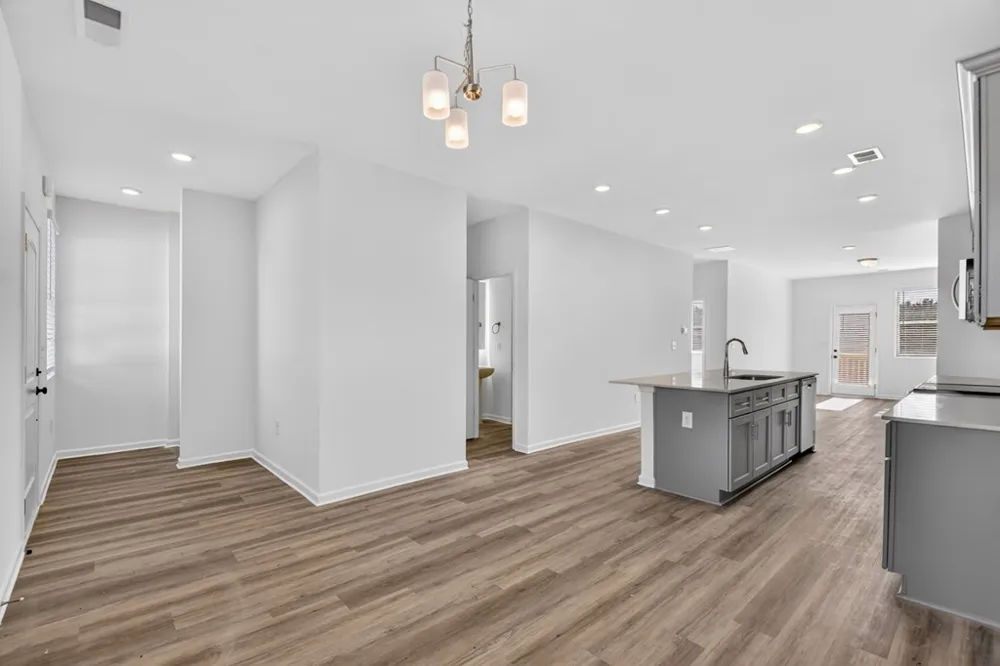Unit 7 Grove Loop Blue Ridge, GA 30513