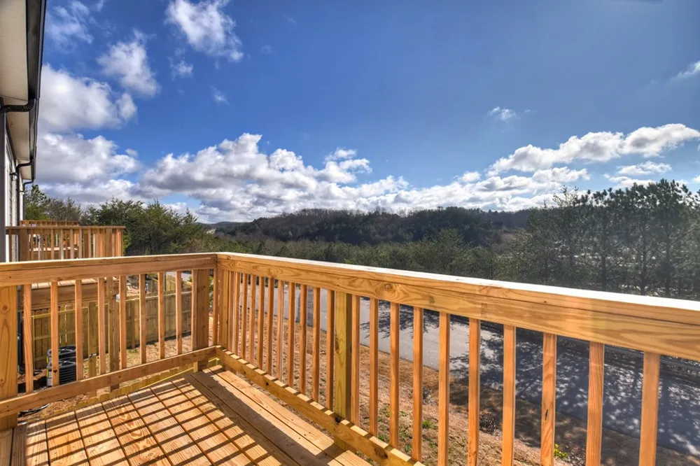 Unit 7 Grove Loop Blue Ridge, GA 30513