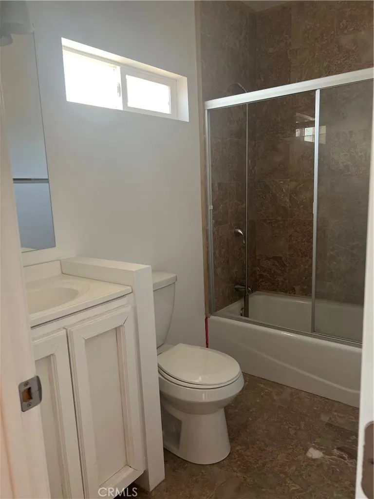 9241 E Avenue R14 Littlerock, CA 93543
