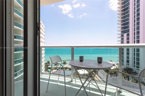 3901 S Ocean Dr #10M