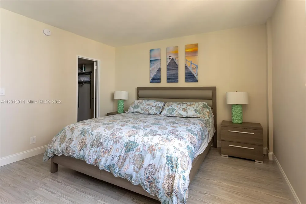 3901 S Ocean Dr #10M Hollywood, FL 33019