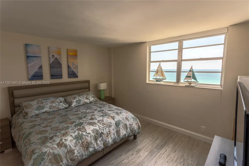 3901 S Ocean Dr #10M Hollywood, FL 33019