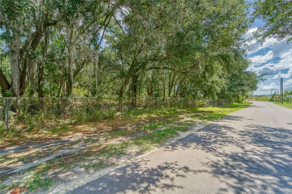 TURKEY CREEK ROAD Plant City, FL 33563