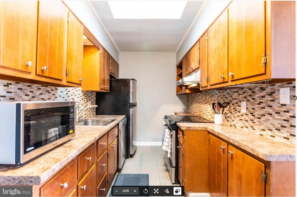 8526 GERMANTOWN AVENUE #2ND  FLOOR APARTMENT Philadelphia, PA 19118