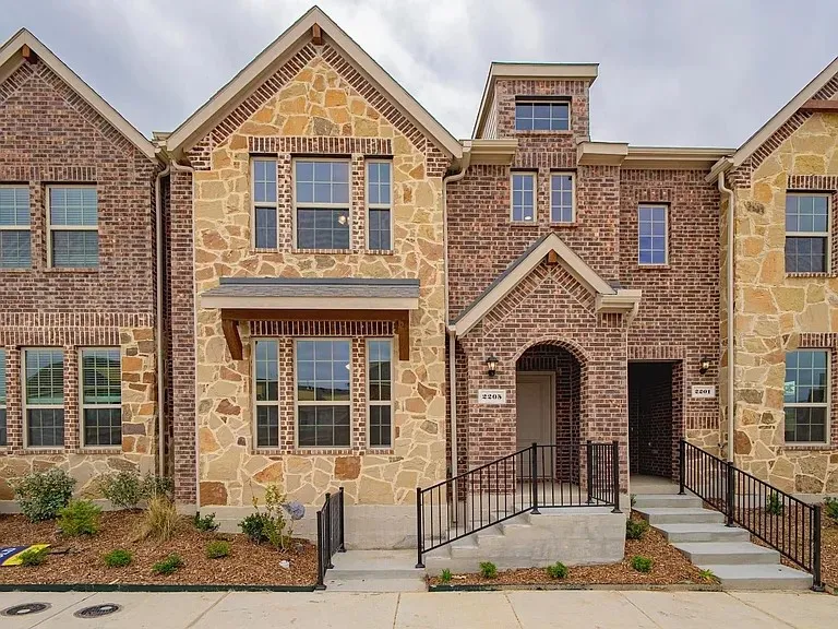 2145 Steer Creek Place Mesquite, TX 75149