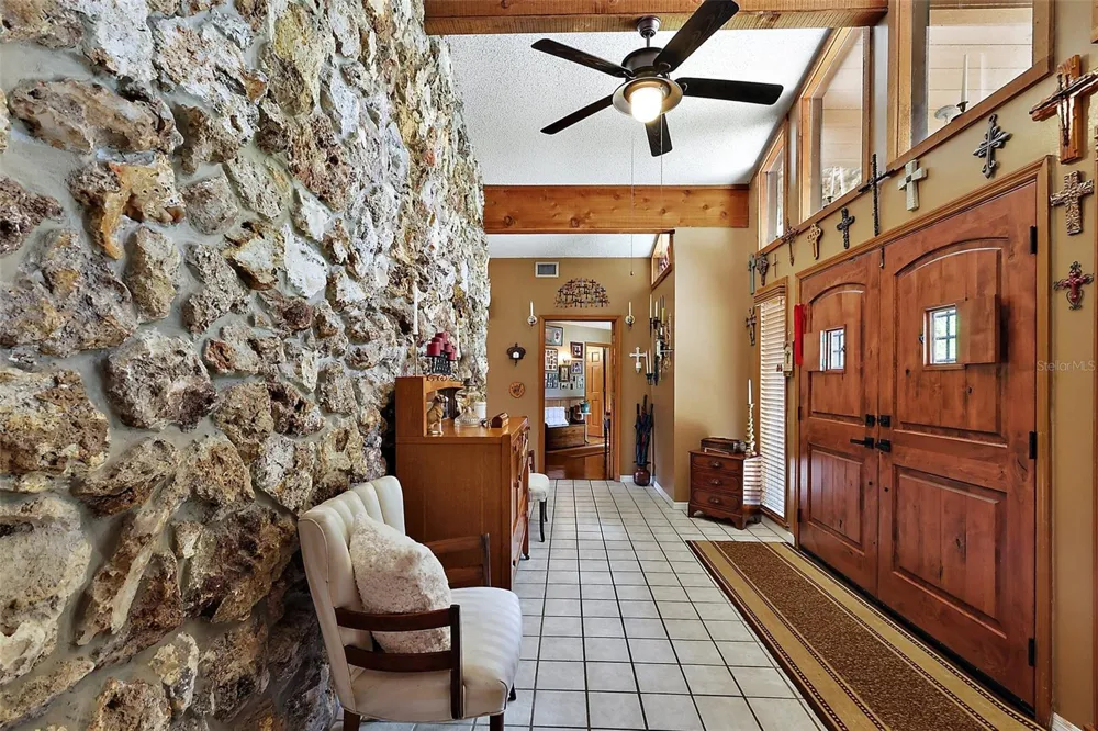 672 E BELT AVENUE Bushnell, FL 33513