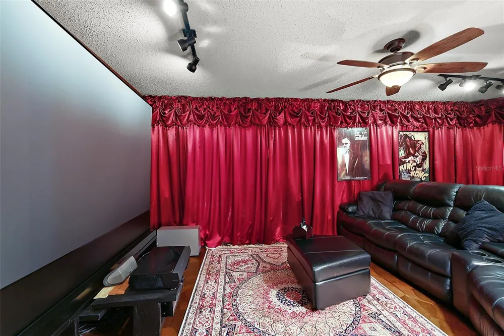 672 E BELT AVENUE Bushnell, FL 33513