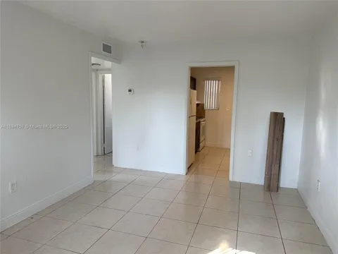 1851 Ali Baba Ave #4