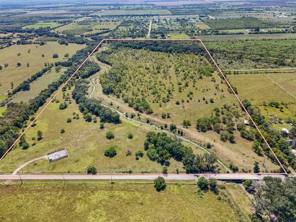 County Road 64 Iowa Colony, TX 77583