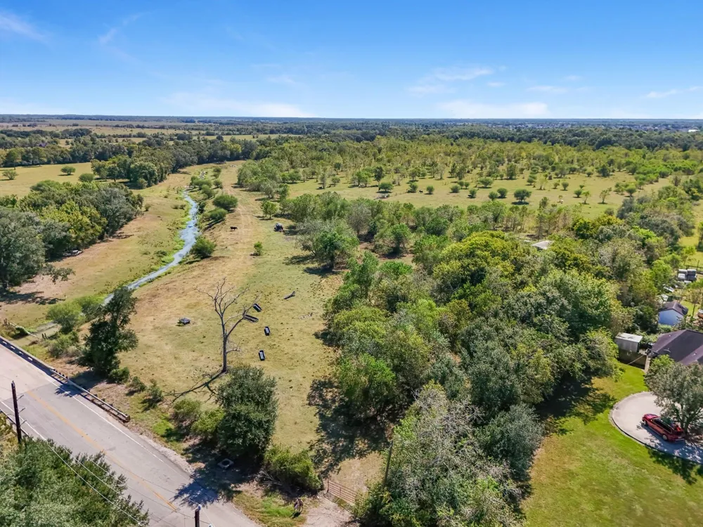 County Road 64 Iowa Colony, TX 77583