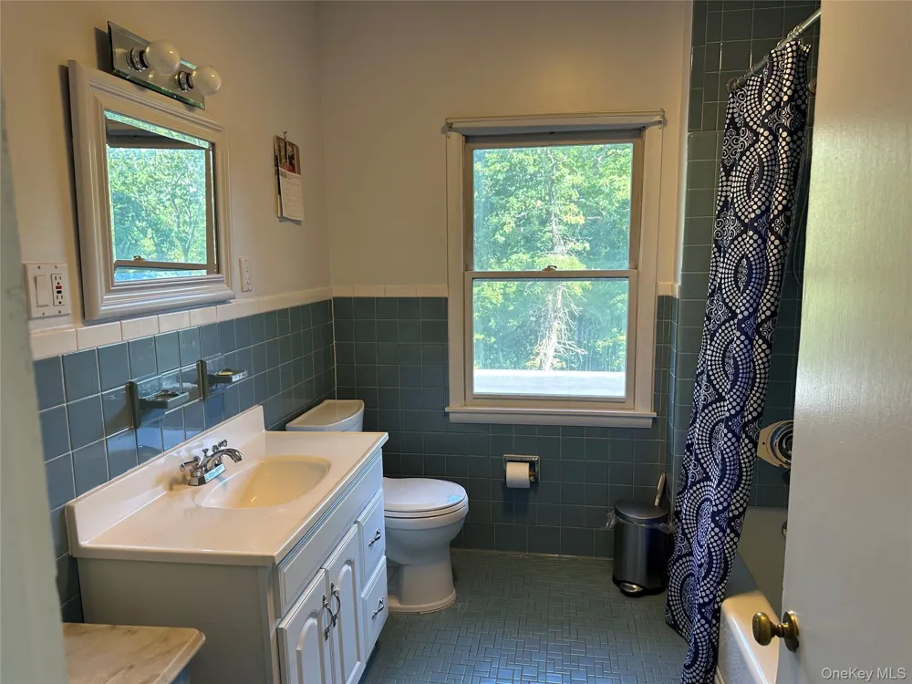 376 Lane Gate Road Cold Spring, NY 10516