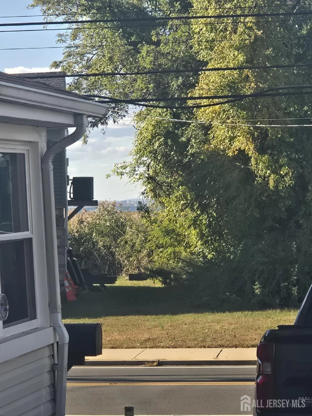 1246 Florence Avenue Union Beach, NJ 07735