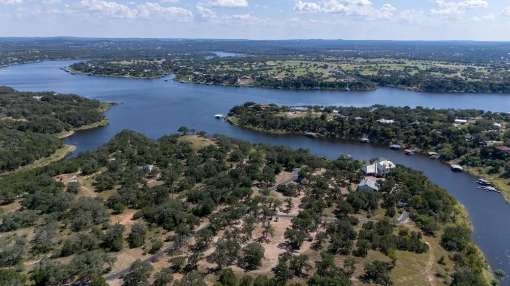 4224 Singleton Road Marble Falls, TX 78654