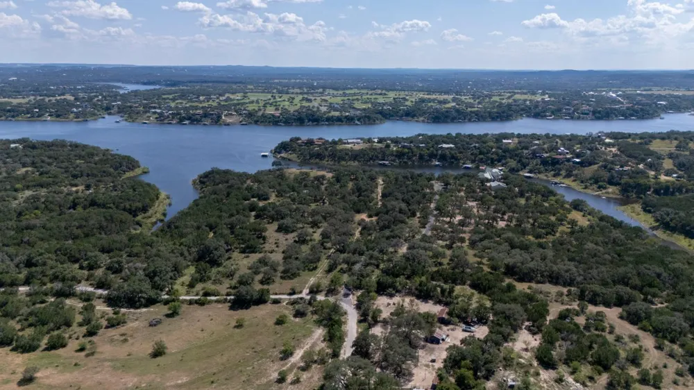 4224 Singleton Road Marble Falls, TX 78654