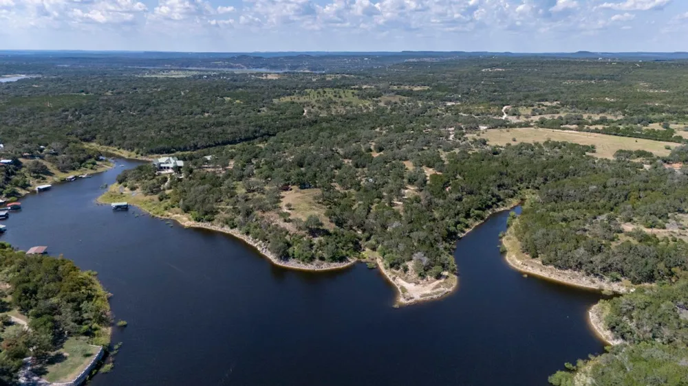 4224 Singleton Road Marble Falls, TX 78654