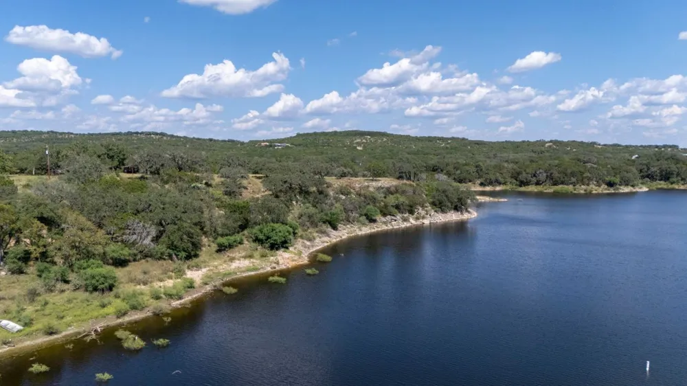 4224 Singleton Road Marble Falls, TX 78654
