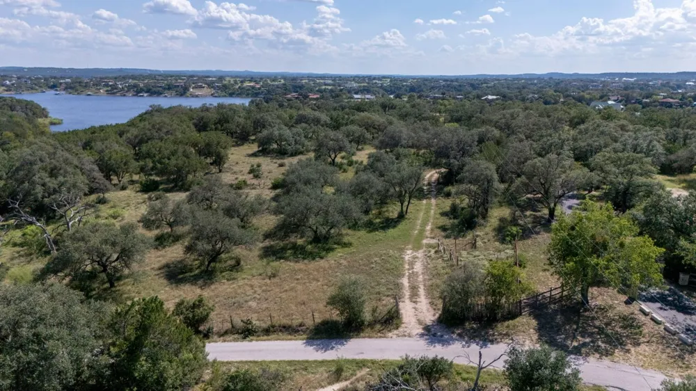 4224 Singleton Road Marble Falls, TX 78654