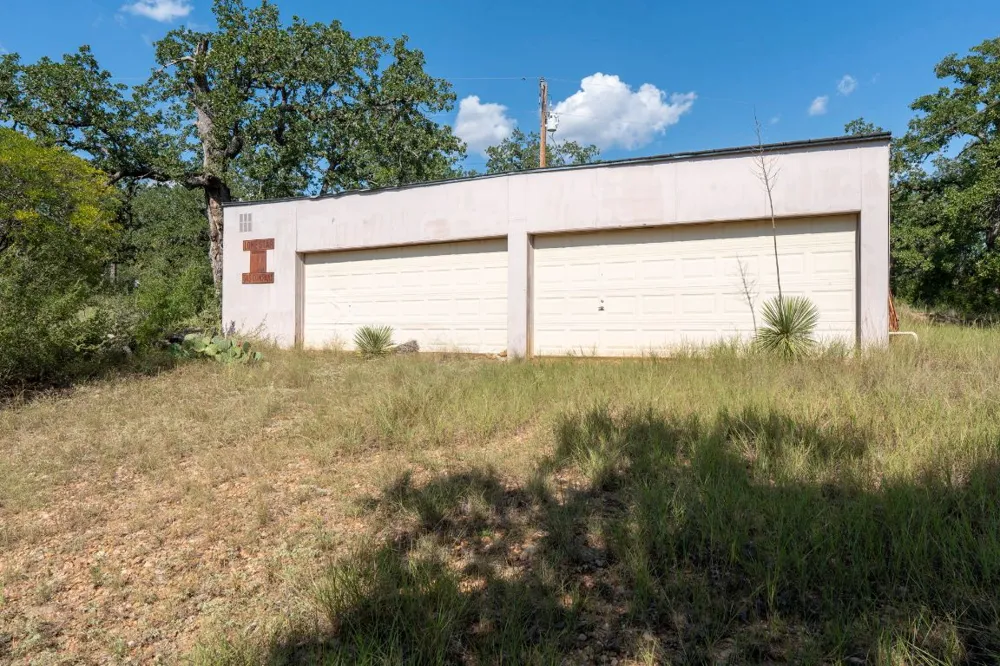 4224 Singleton Road Marble Falls, TX 78654