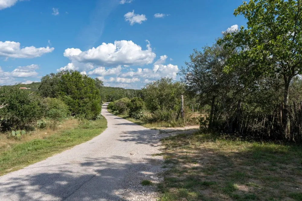 4224 Singleton Road Marble Falls, TX 78654