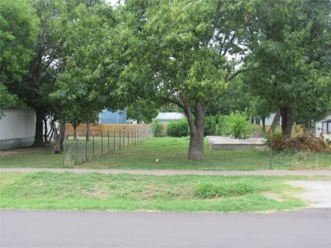 210 E Carrie Manor Road