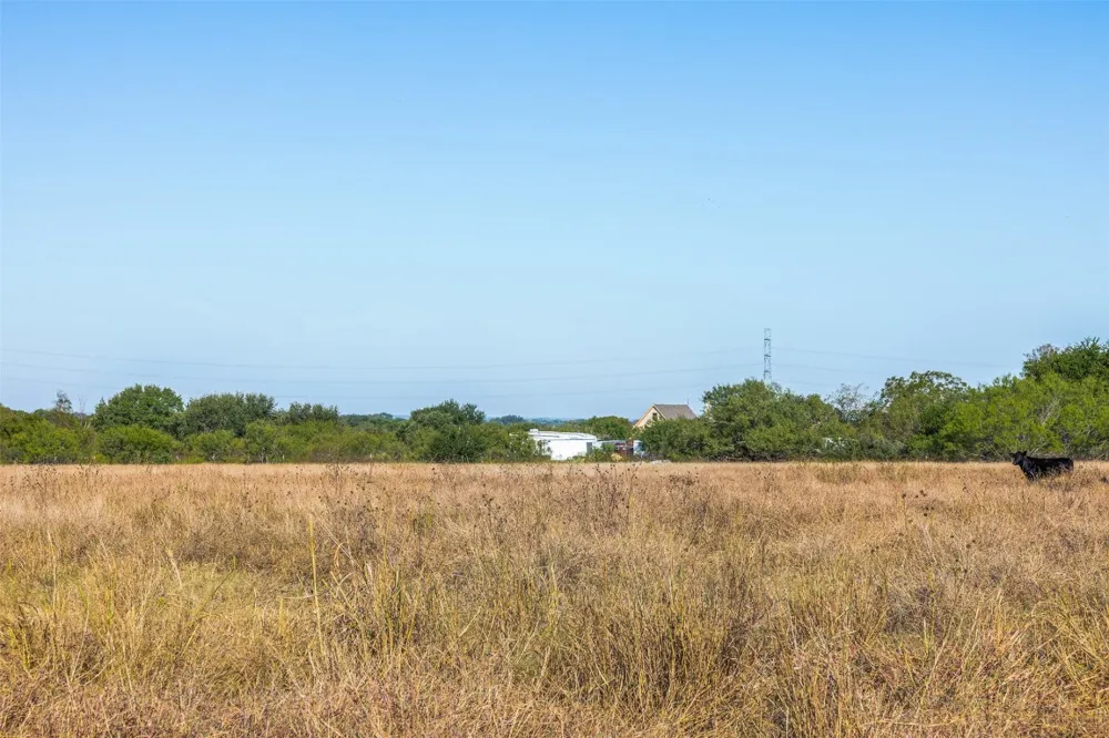 15350 San Marcos Highway Martindale, TX 78655