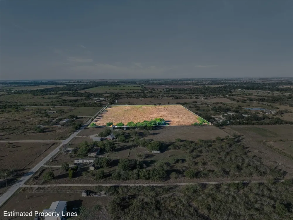 15350 San Marcos Highway Martindale, TX 78655