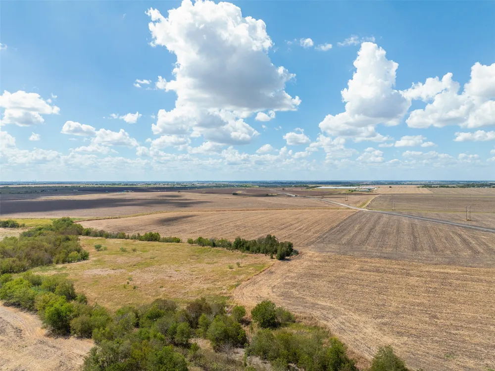 Wells Lane Manor, TX 78653