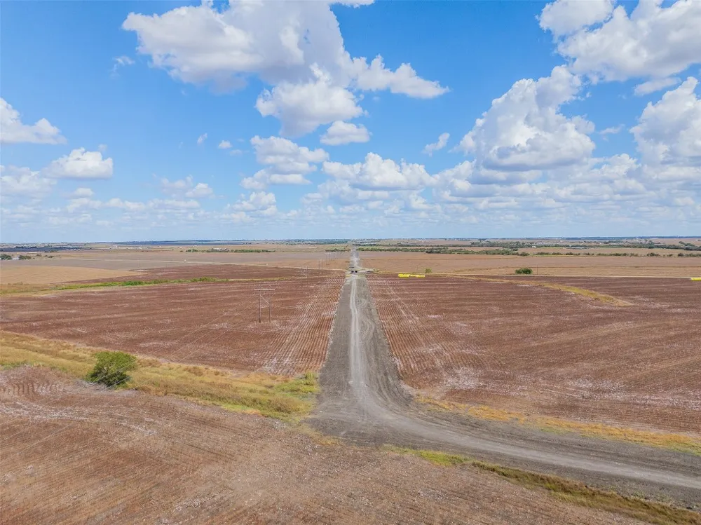 Wells Lane Manor, TX 78653